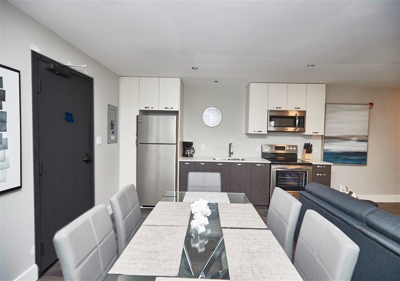 Clifton Hill Condos 4a *